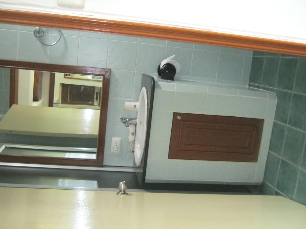 Patong Orchid Hotel And Spa Kalim Bay מראה חיצוני תמונה